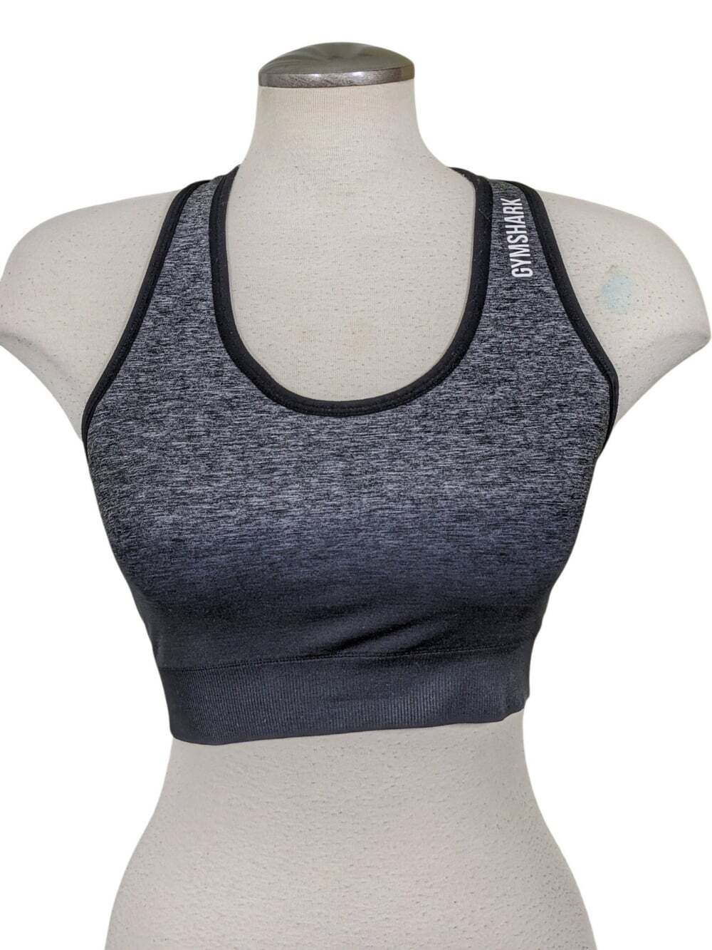 Gymshark Adapt Ombre Seamless Sports Bra Black Gray Yoga Gym Workout Size Medium
